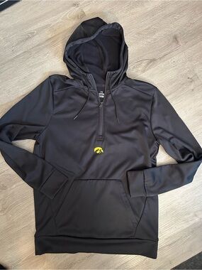 Under armor Black Hooded Pullover with Yellow Iowa Hawkeyes Logo